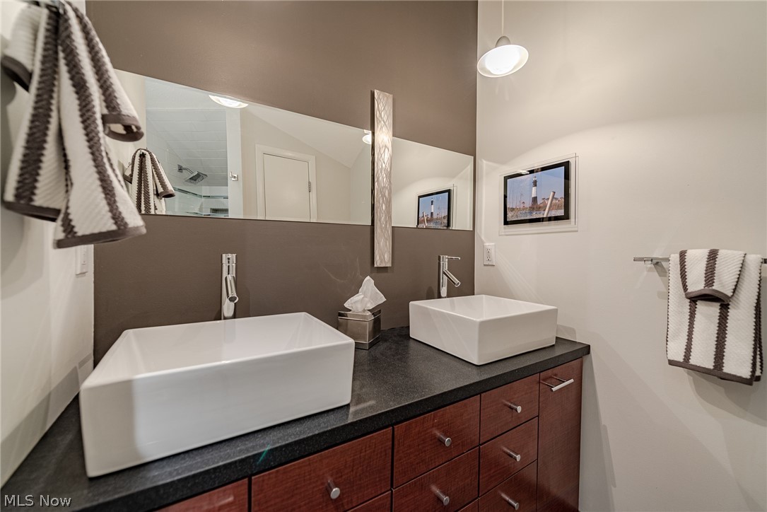 Southampton Woods 03 - Residential