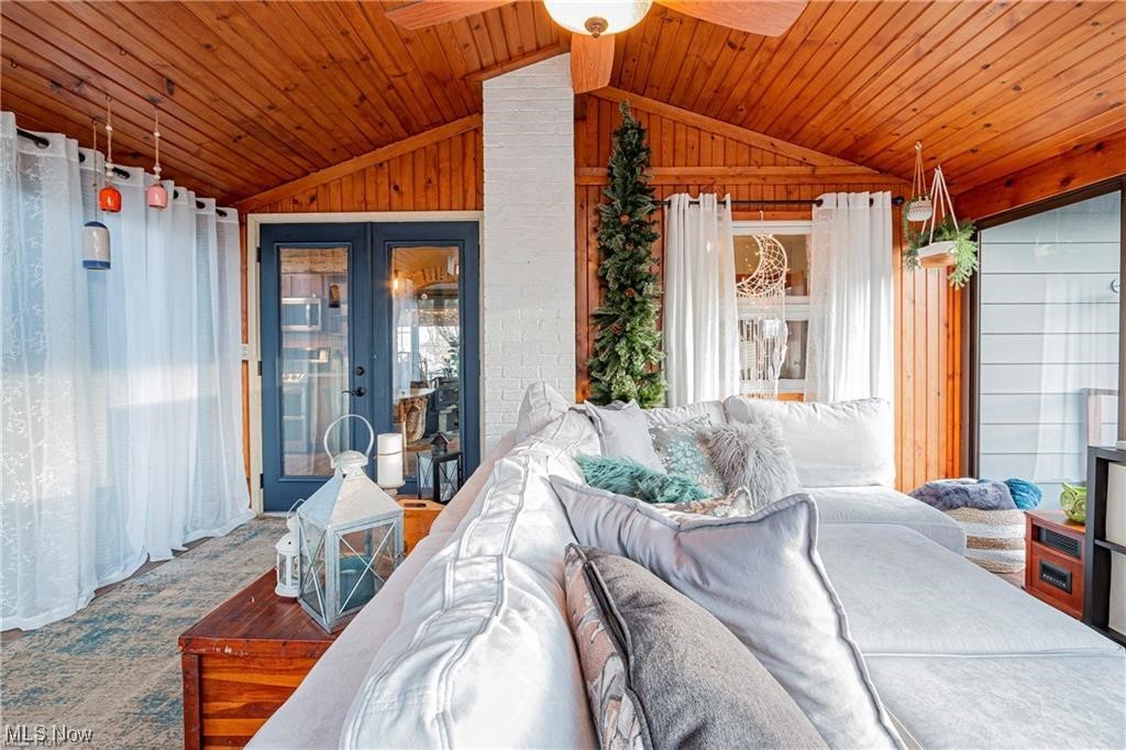 Summit - Residential