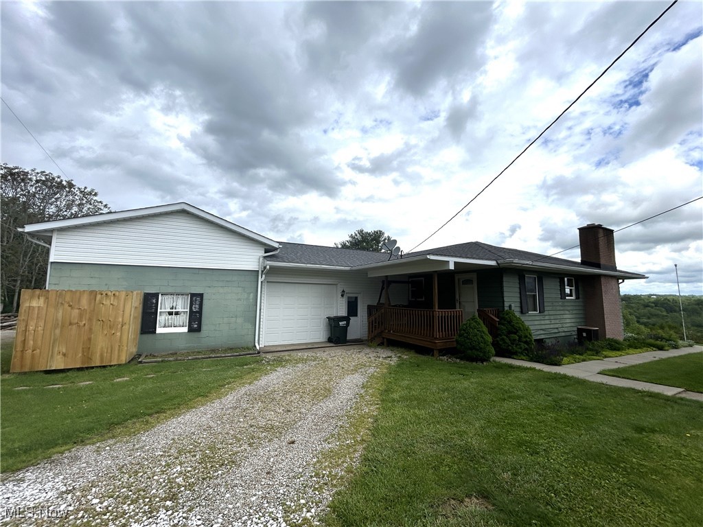 3049 Palace Heights Lane, Malta, Ohio image 2