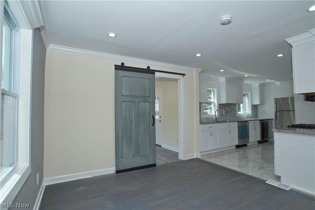 Oxford Manor - Residential