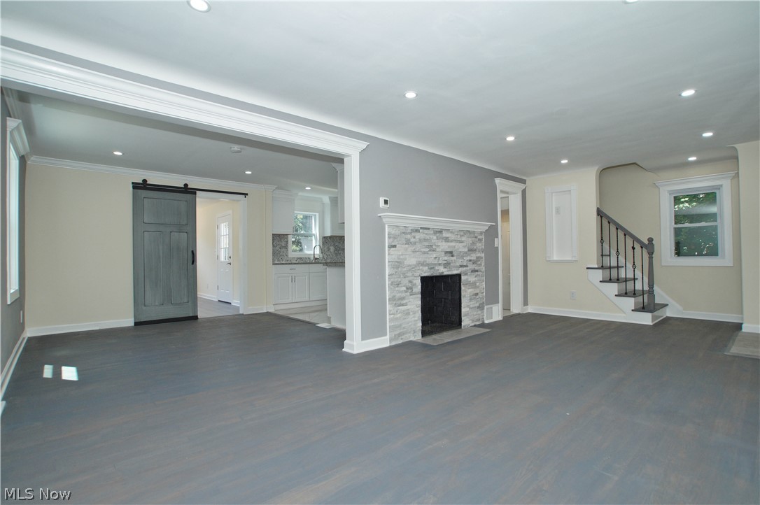 Oxford Manor - Residential