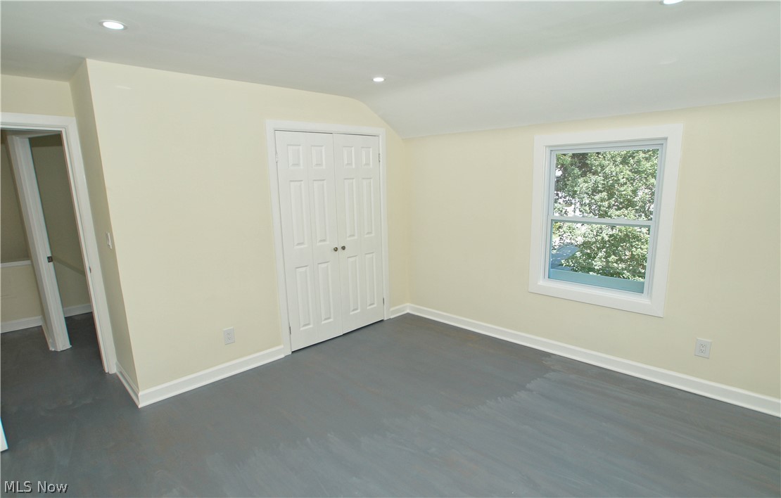 Oxford Manor - Residential