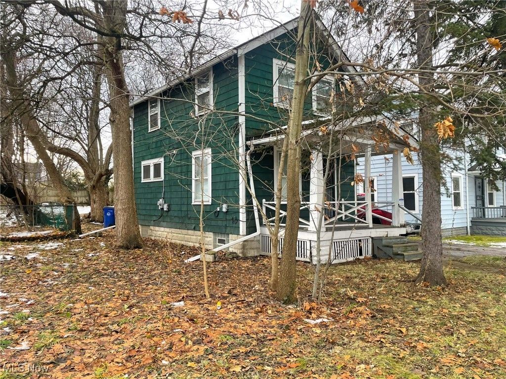 Photo of 9524 Nelson Avenue, Cleveland, OH 44105 (MLS # 5178171)