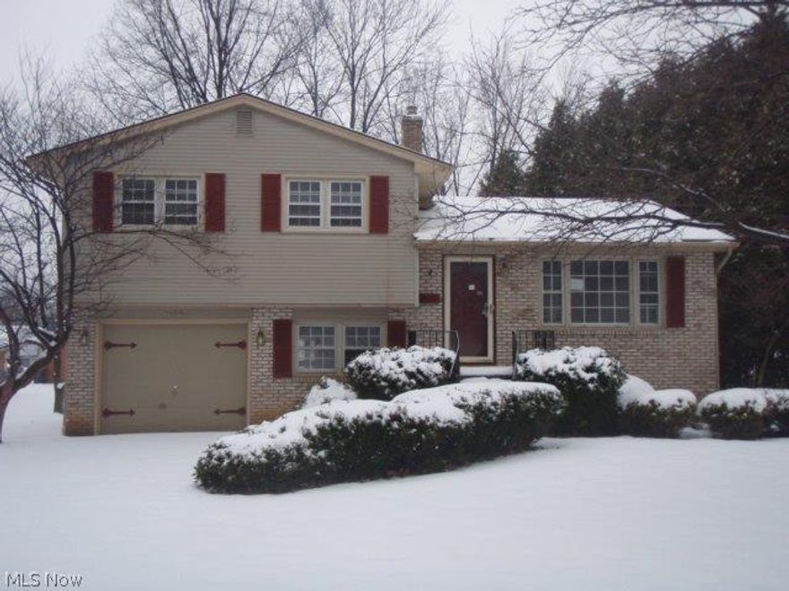 great Austintown location, 3 bedrooms, quiet street, many amenities. attached garage and partially finished basement, nice backyard and with your touch will make a great home, make your appointment today.This is a Fannie Mae Homepath Property