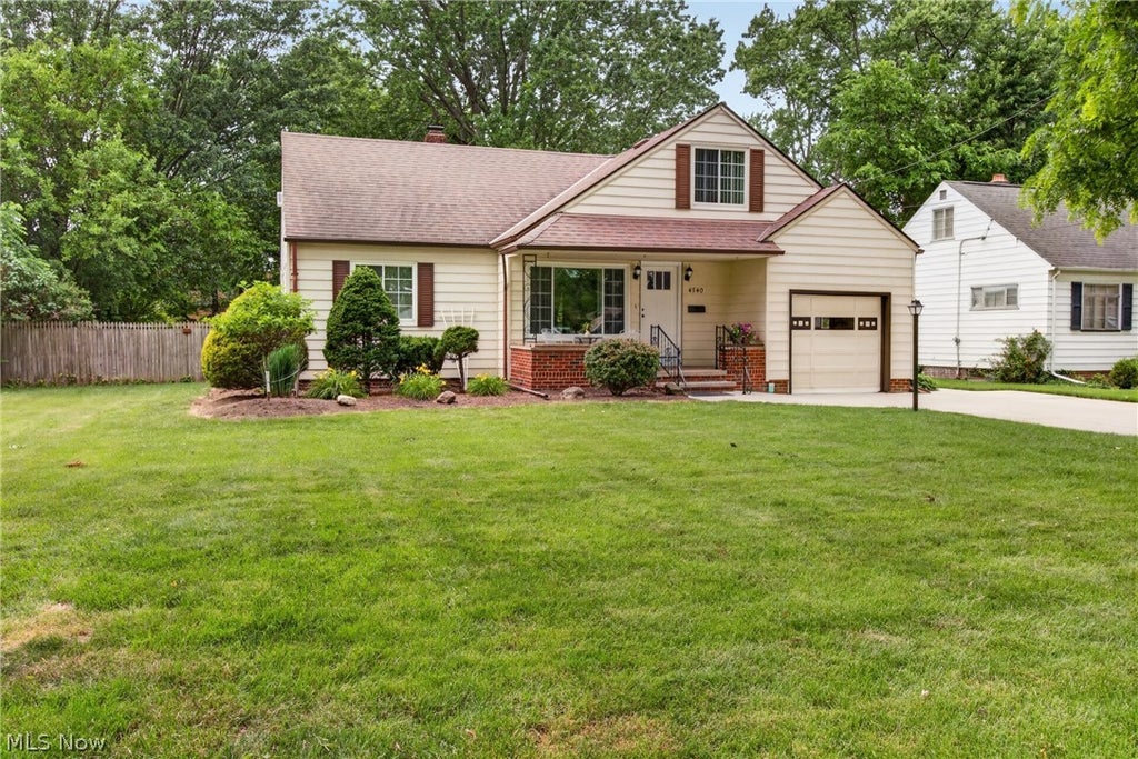 Photo of 4740 Silverdale Road, North Olmsted, OH 44070 (MLS # 5220013)