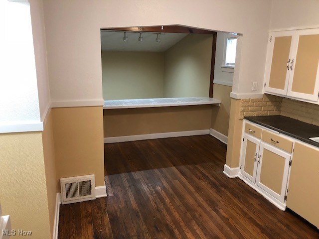 Conger-Helper Realty Cos Gard - Residential Lease