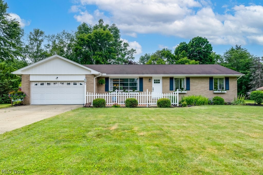 Photo 1 of 33 — 114 Circle Drive, Doylestown, OH 44230