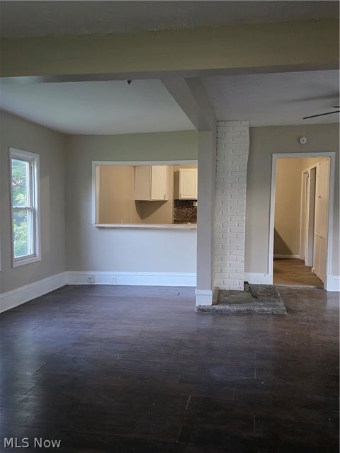 Tiny photo for 12423 Phillips Avenue, Cleveland, OH 44108 (MLS # 5240838)