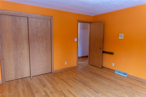 Tiny photo for 1255 Sodom Hutchings Road SE, Vienna, OH 44473 (MLS # 5189173)