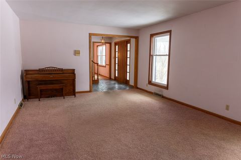 Tiny photo for 1255 Sodom Hutchings Road SE, Vienna, OH 44473 (MLS # 5189173)