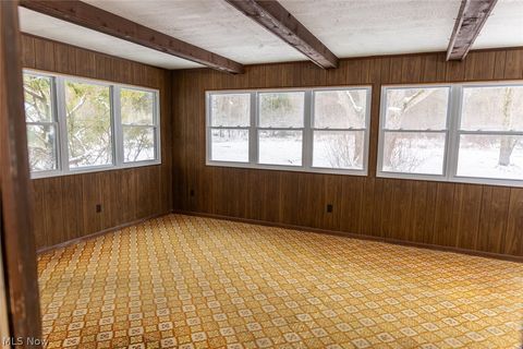 Tiny photo for 1255 Sodom Hutchings Road SE, Vienna, OH 44473 (MLS # 5189173)