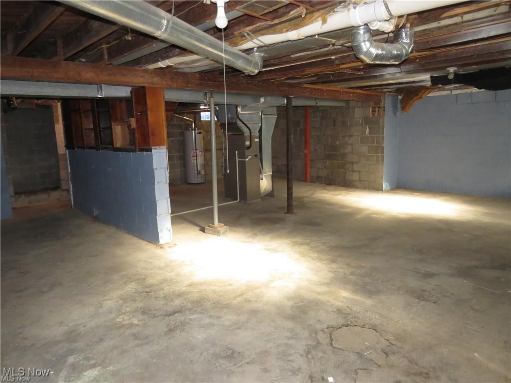 Madison, Ohio 44057, United States, 4 Bedrooms Bedrooms, ,2 BathroomsBathrooms,Residential,Active,182918