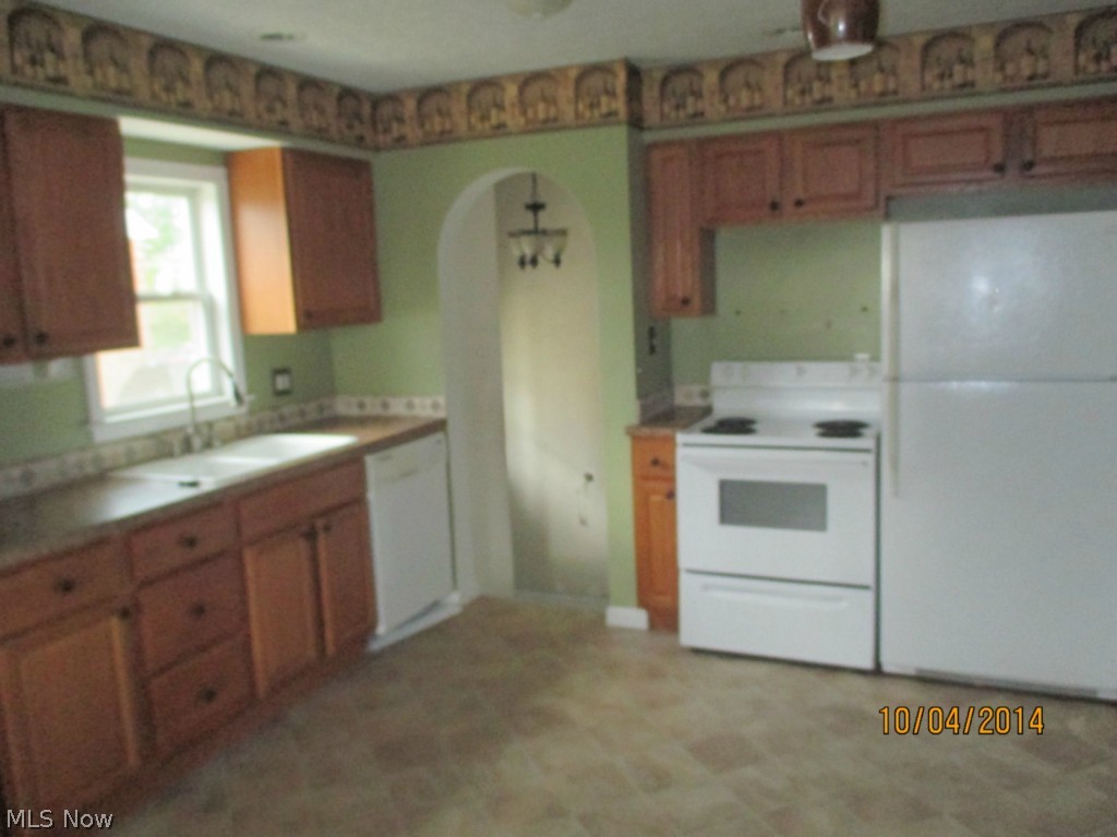 Wool-O-Beach Imp Co - Residential