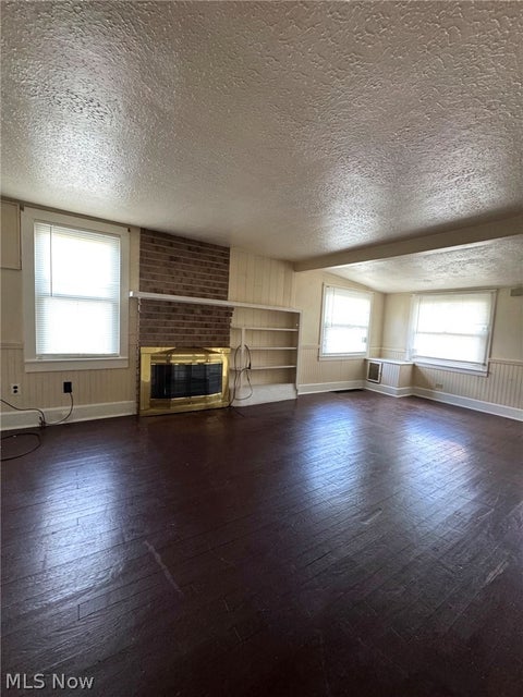 Tiny photo for 240 E 238th Street, Euclid, OH 44123 (MLS # 5255525)
