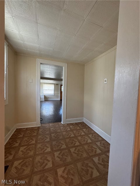 Tiny photo for 240 E 238th Street, Euclid, OH 44123 (MLS # 5255525)