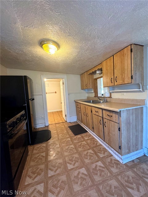 Tiny photo for 240 E 238th Street, Euclid, OH 44123 (MLS # 5255525)