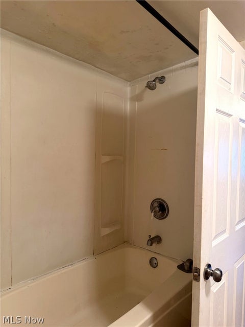 Tiny photo for 240 E 238th Street, Euclid, OH 44123 (MLS # 5255525)