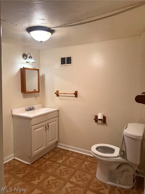 Tiny photo for 240 E 238th Street, Euclid, OH 44123 (MLS # 5255525)