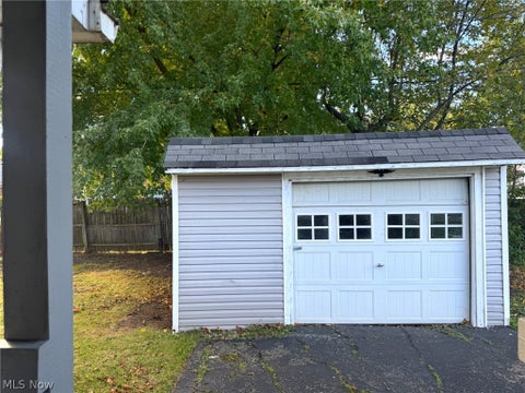 Tiny photo for 240 E 238th Street, Euclid, OH 44123 (MLS # 5255525)