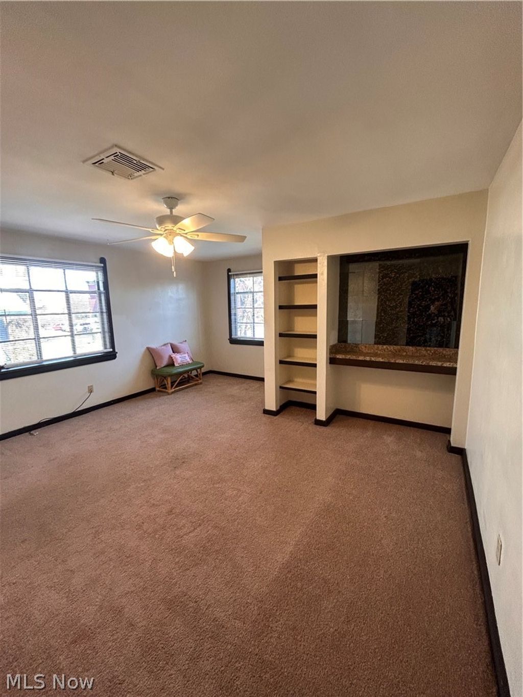 Photo of 1707 W 31st Place, Cleveland, OH 44113 (MLS # 5197124)