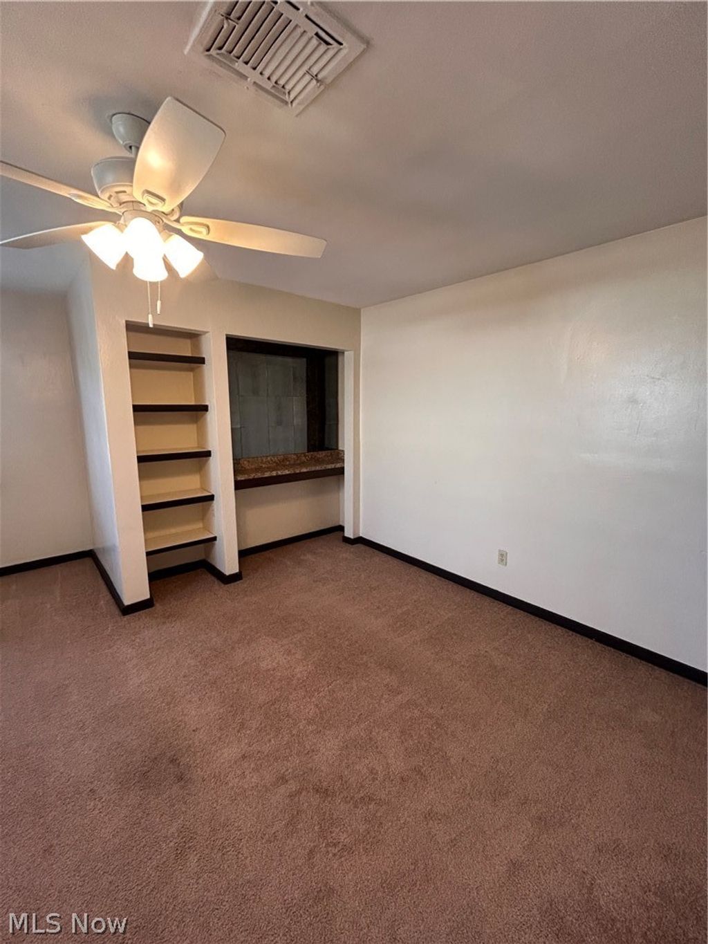 Photo of 1707 W 31st Place, Cleveland, OH 44113 (MLS # 5197124)