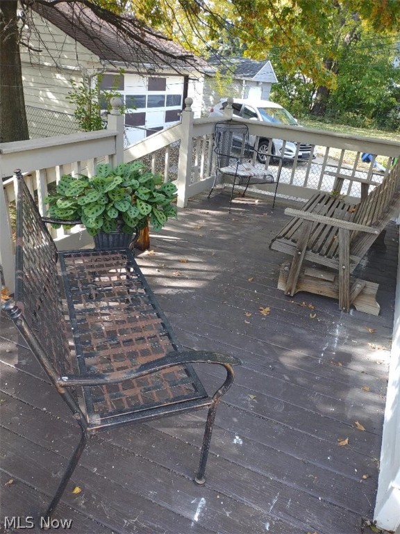 Mix King & Gibbs - Residential