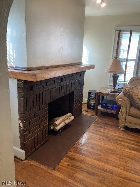 Mix King & Gibbs - Residential