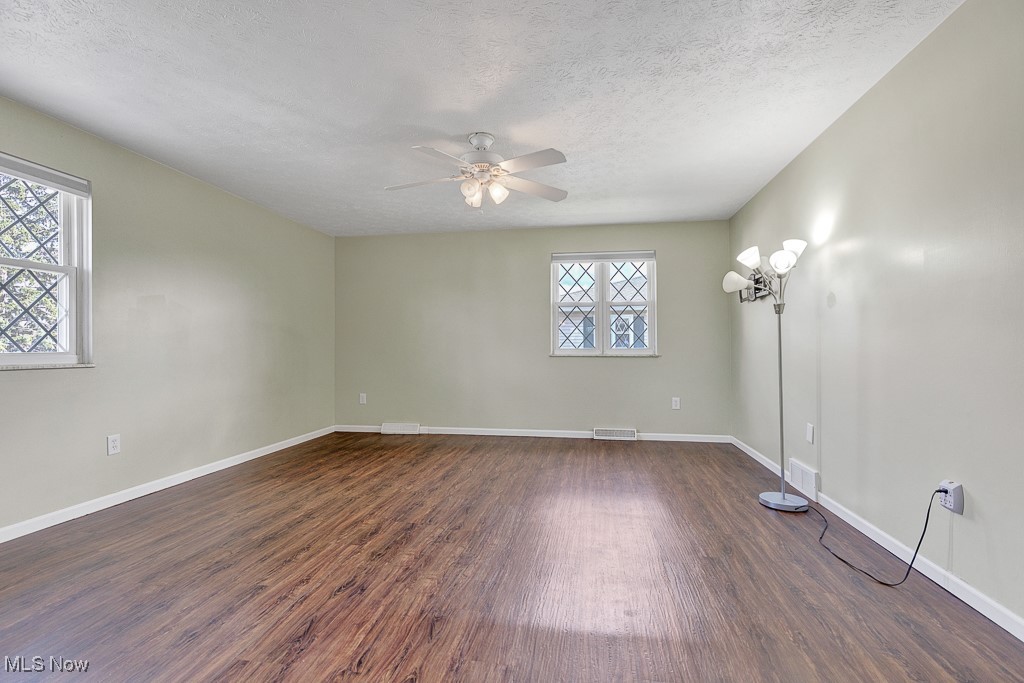 4245 Regal Avenue, Brunswick, Ohio image 8