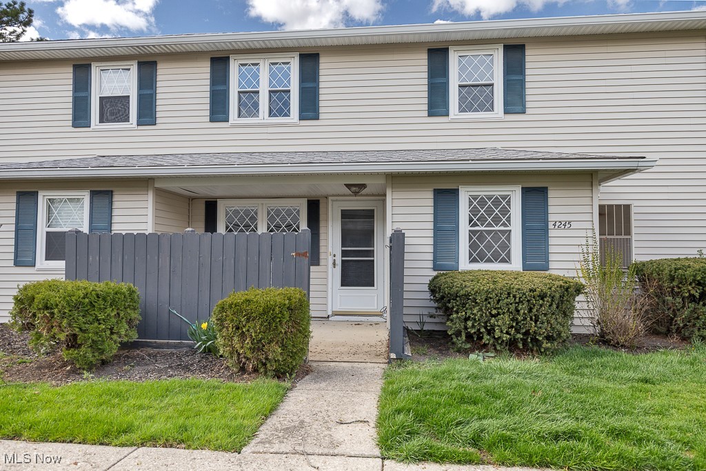 4245 Regal Avenue, Brunswick, Ohio image 1