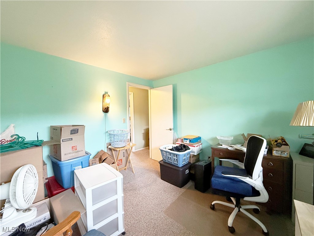 4605 Gary Avenue, Lorain, Ohio image 33