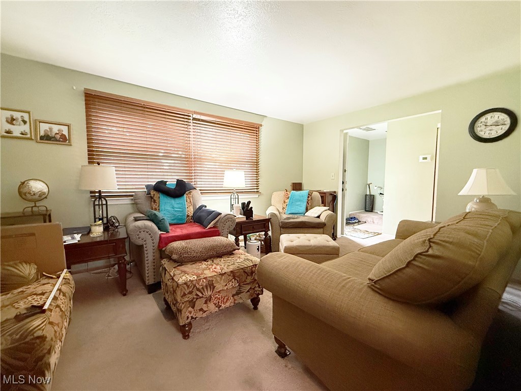 4605 Gary Avenue, Lorain, Ohio image 11