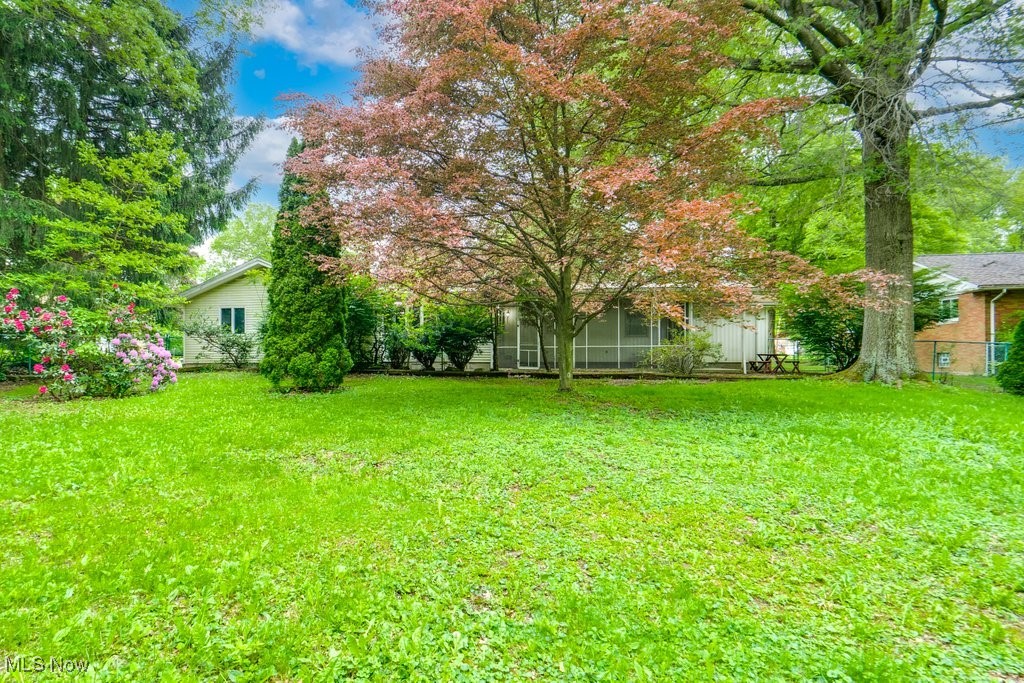 3699 Staunton Drive, Youngstown, Ohio image 40