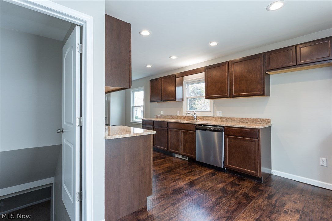 Fairlawn - Residential