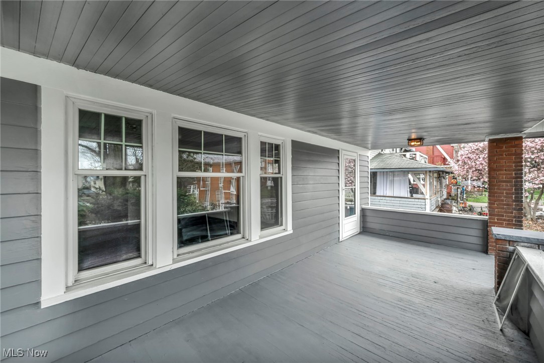 18019 Canterbury Road, Cleveland, Ohio image 6