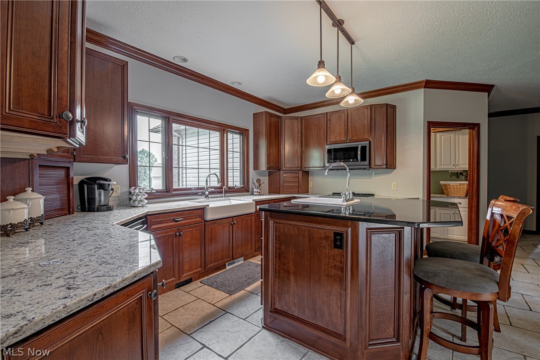 Colonial Hills - Residential