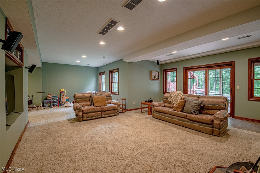 Colonial Hills - Residential