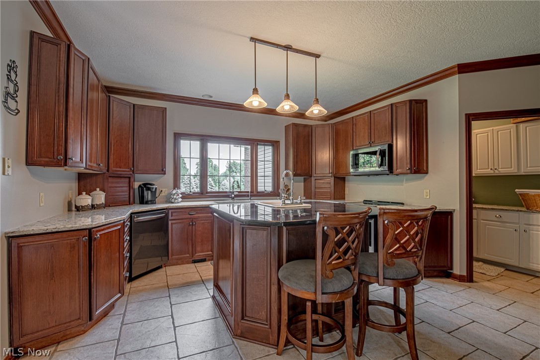 Colonial Hills - Residential