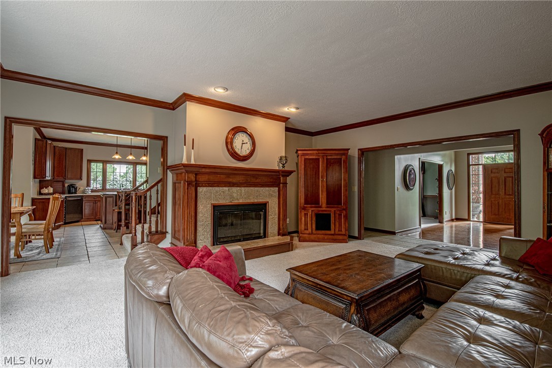 Colonial Hills - Residential