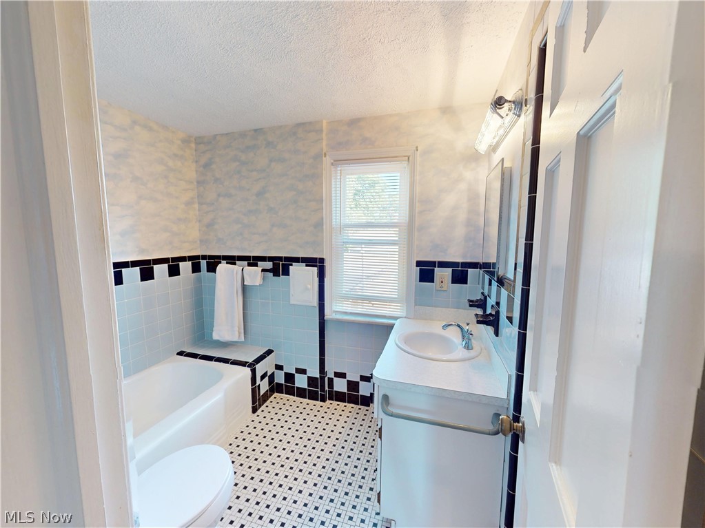 Rapid Transit Land Cos 01 - Residential