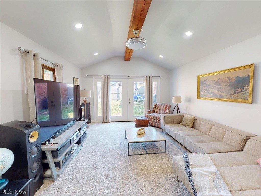 Rapid Transit Land Cos 01 - Residential