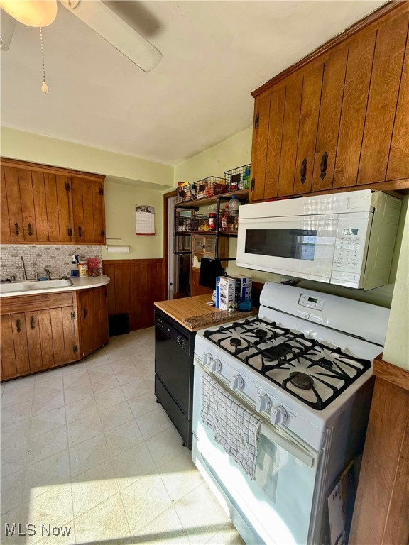 Memphis Villas - Residential