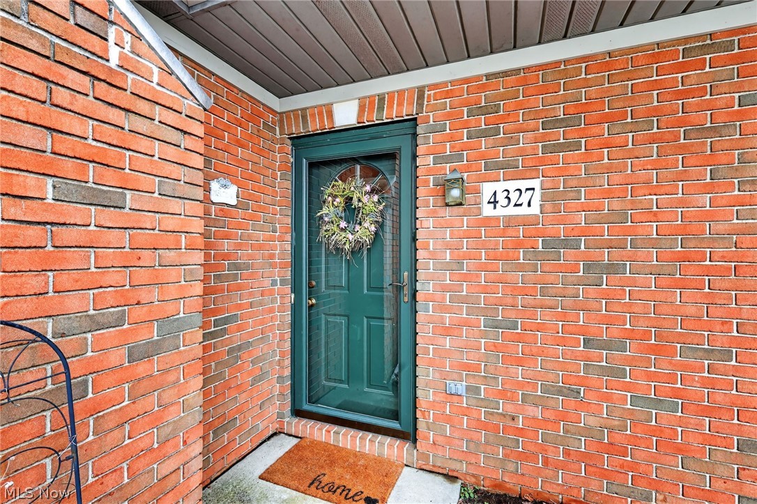 4327 Hunters Chase Lane