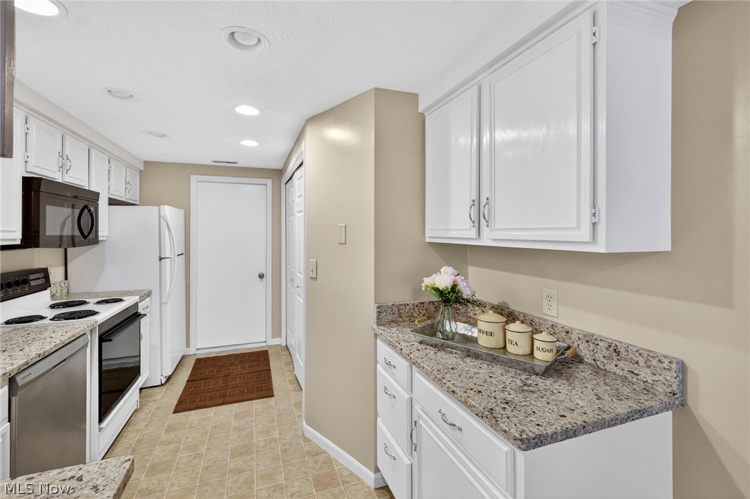 Hunters Chase Condo - Residential