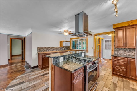 Tiny photo for 8633 Kinsman Road, Novelty, OH 44072 (MLS # 5257127)