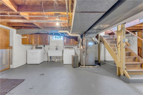 Tiny photo for 8633 Kinsman Road, Novelty, OH 44072 (MLS # 5257127)