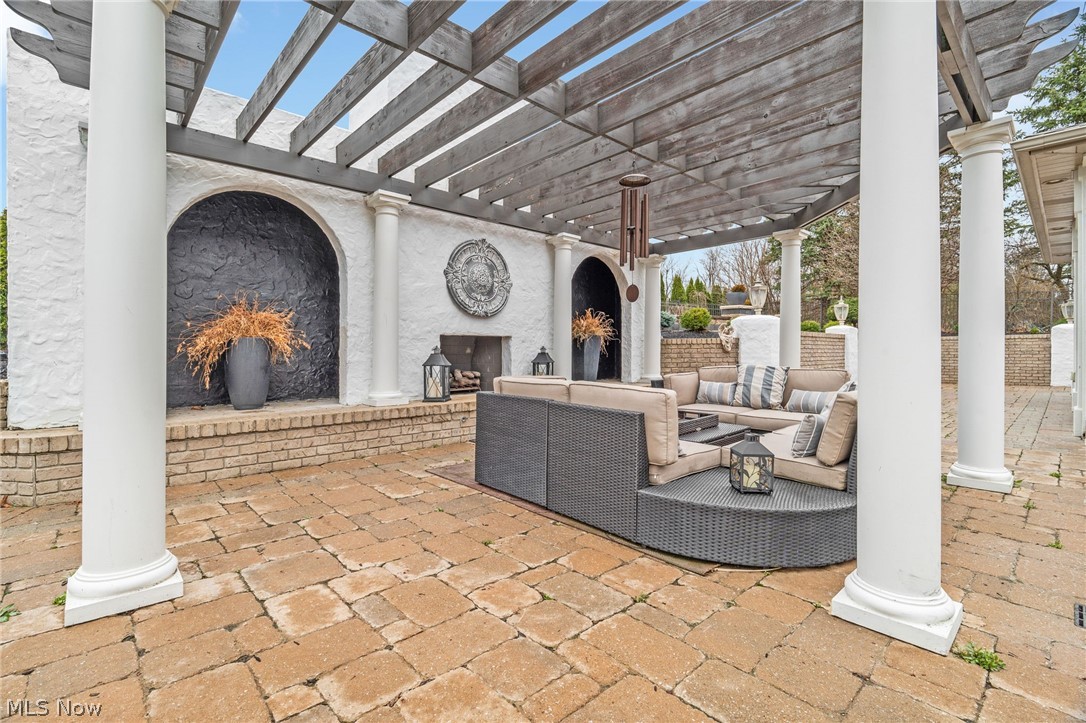 Lakes/Kings Crk #2 - Residential