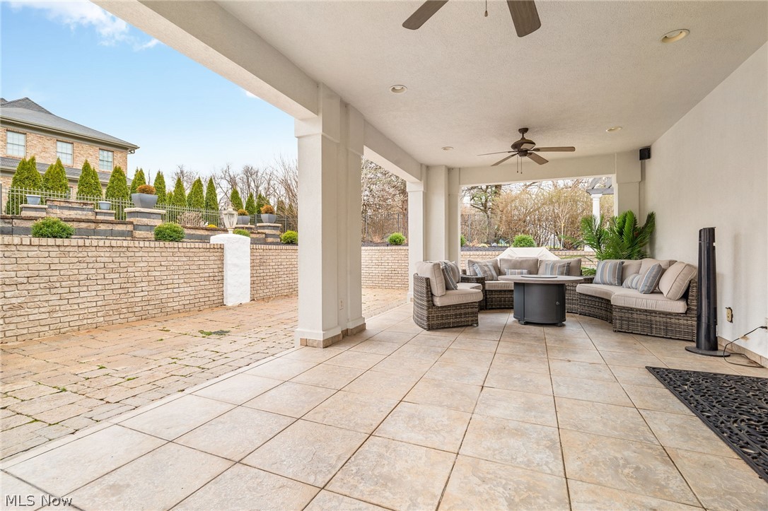 Lakes/Kings Crk #2 - Residential