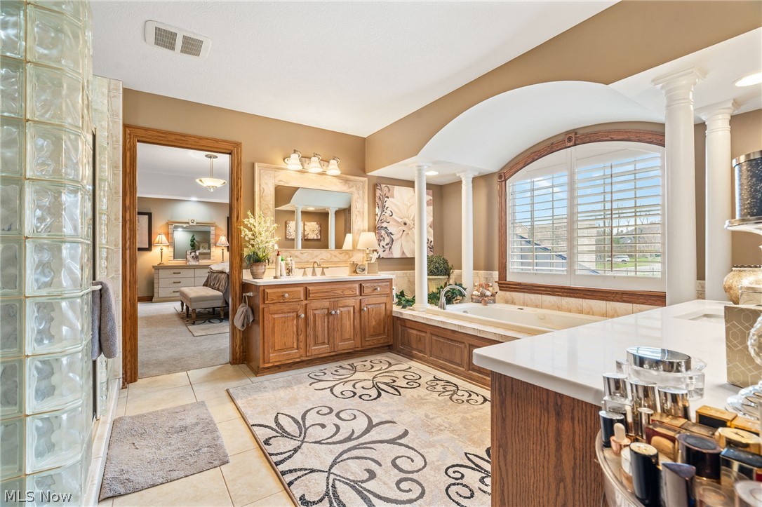 Lakes/Kings Crk #2 - Residential