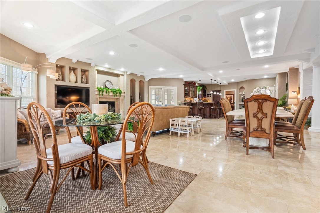 Lakes/Kings Crk #2 - Residential