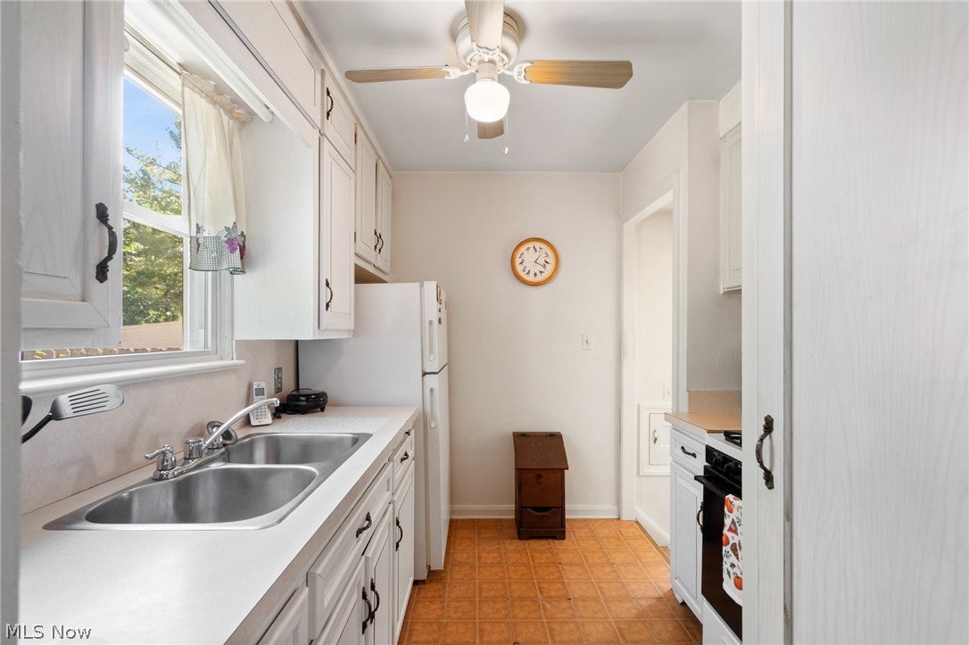 481 E 250th Street